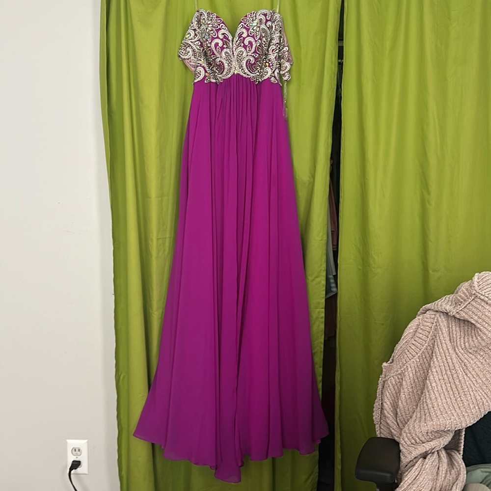 Pink/purple prom dress sweetheart neck line jeweled top